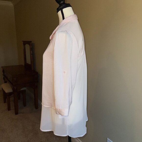 Reitmans pink partial sheer 3/4 length sleeved collared button feminine flowy - Picture 6 of 12